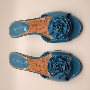 Nickels blue flower women's size 6.5 sandal heel shoes